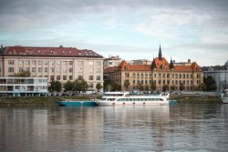Plavba po Dunaji novou loďou Harmónia